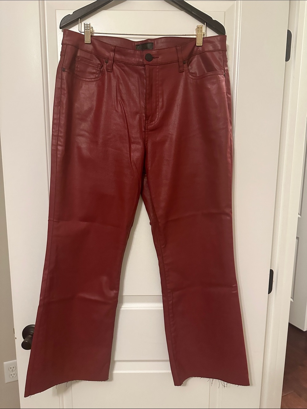 Kut from the Kloth Faux Leather Wide-Leg Pants in Deep Burgundy
